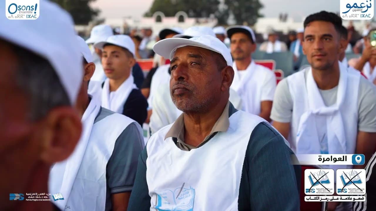 مشاهد من اللقاء الجماهيري الحاشد الذي ترأسه الأمين العام دعما للائحة الكتاب بدائرة العرائش